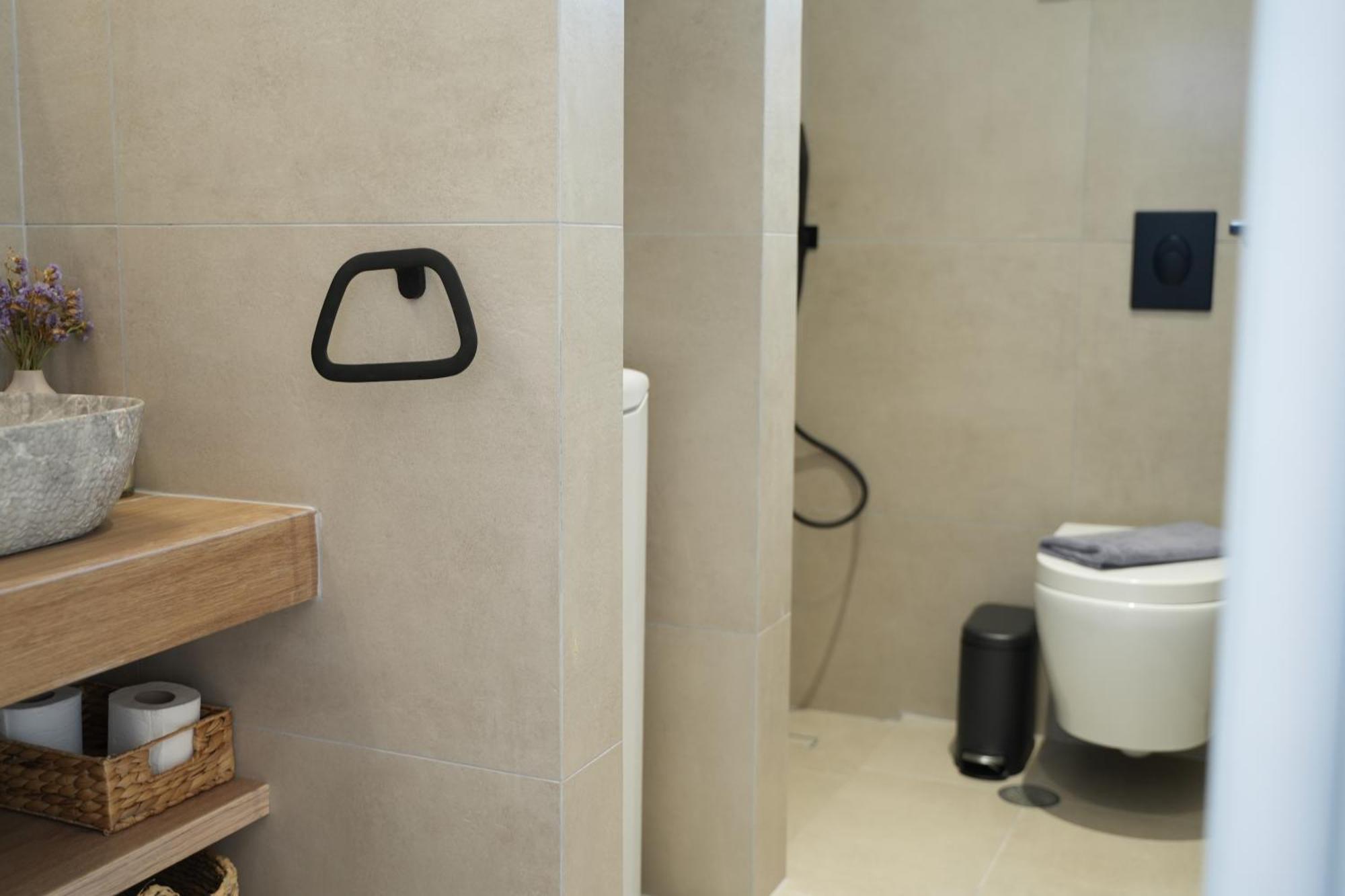 Pyrra Apartments Скирос Екстериор снимка